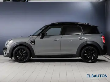 MINI Countryman Cooper S LED Pano Navi Kamera Sitzh.