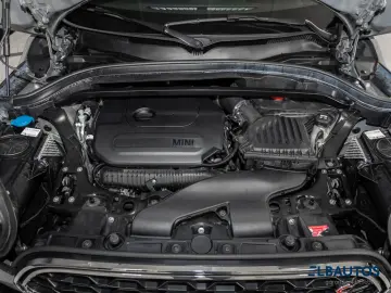 MINI Countryman Cooper S LED Pano Navi Kamera Sitzh.