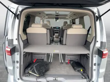 VW Multivan Langversion Life LED