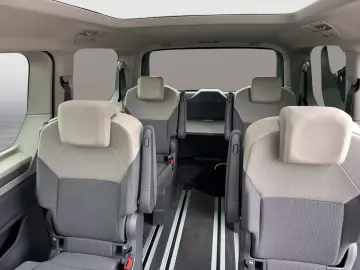 VW Multivan Langversion Life LED