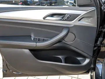 BMW X3 xDrive20d A NAVI LED Sound Syst.