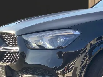 MERCEDES-BENZ GLE 400 d 4M  AMG AHK 3 5t PANO SITZKL…