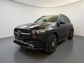 MERCEDES-BENZ GLE 400 d 4M AMG-LINE SITZKLI PANO DIS…