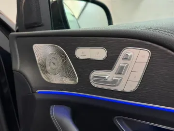 MERCEDES-BENZ GLE 400 d 4M AMG-LINE SITZKLI PANO DIS…