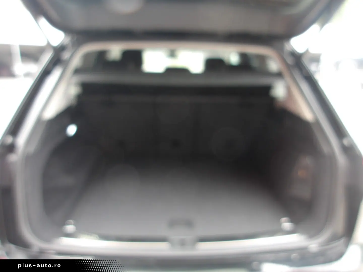 VW Touareg TDI 4M. Elegance  Luft AHV