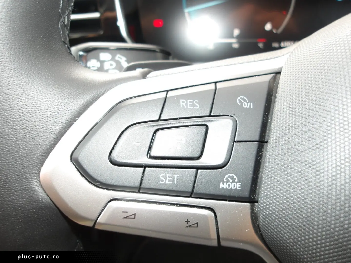 VW Touareg TDI 4M. Elegance  Luft AHV