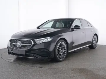 MERCEDES-BENZ E 220 d 4M AMG FAP  SUPERSCREEN 20 sch…