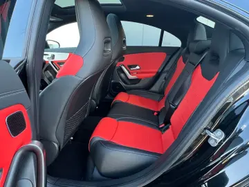 MERCEDES-BENZ CLA 200 Coupe AMG  Panoram  Burmester .360 K