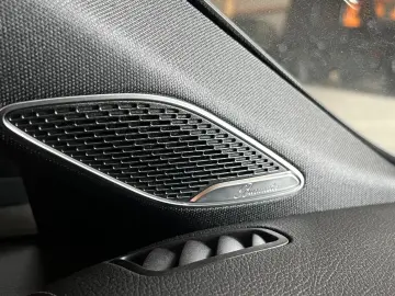 MERCEDES-BENZ CLA 200 Coupe AMG  Panoram  Burmester .360 K