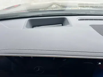 MERCEDES-BENZ CLA 200 Coupe AMG  Panoram  Burmester .360 K
