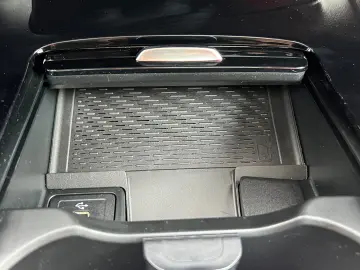 MERCEDES-BENZ CLA 200 Coupe AMG  Panoram  Burmester .360 K