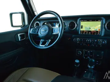 JEEP Wrangler 2.0 4xe Unlimited Sahara Automatik