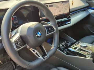 BMW 520d A -M-Sport PRO  Harman Kardon  DAB  20