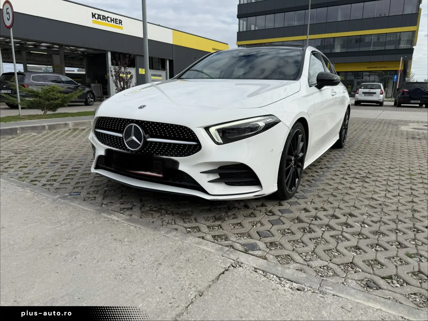 Mercedes-Benz A 220