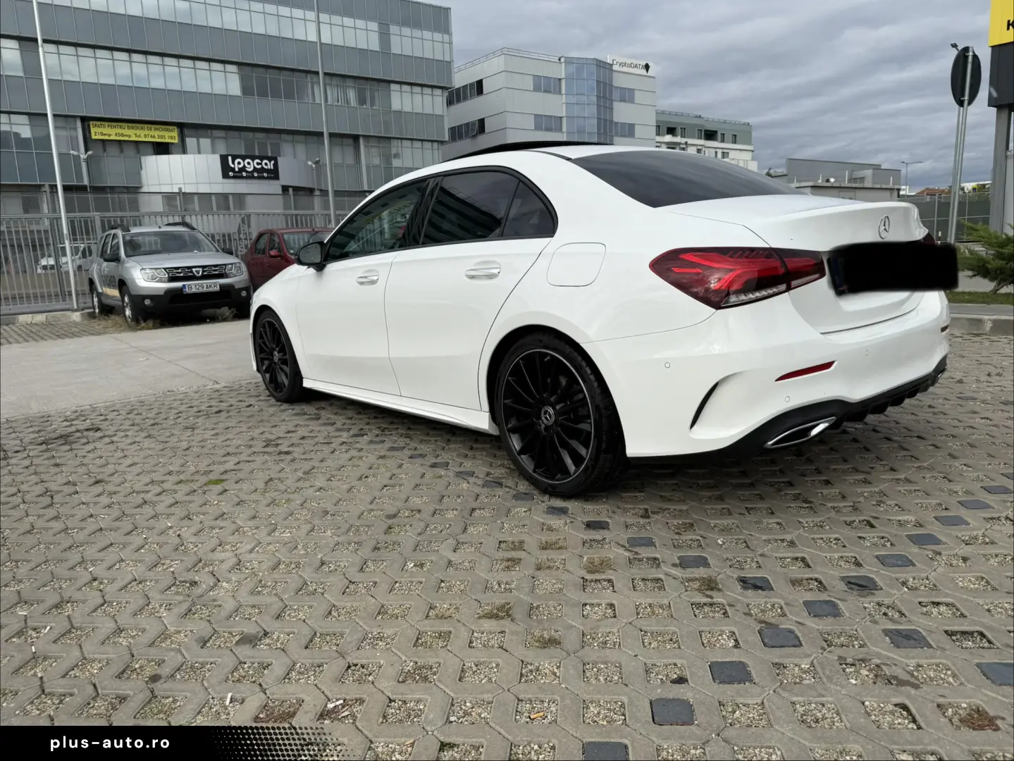 Mercedes-Benz A 220