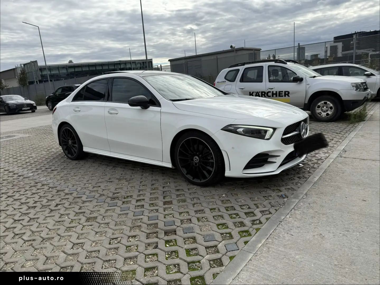 Mercedes-Benz A 220