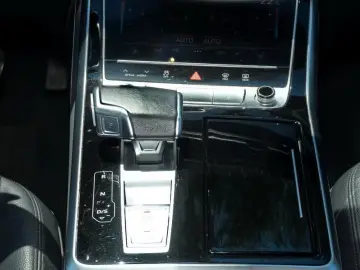 Audi Q7 55 TFSIe quattro tiptron
