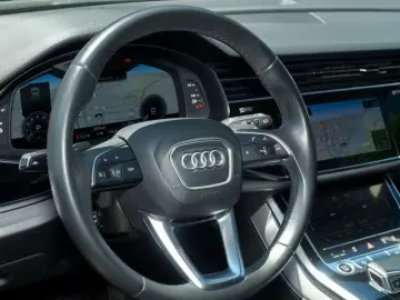 Audi Q7 55 TFSIe quattro tiptron