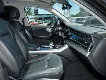 Audi Q7 55 TFSIe quattro tiptron