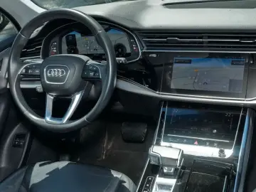 Audi Q7 55 TFSIe quattro tiptron