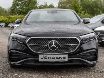 MERCEDES-BENZ E 200 4M AMG-Sport Super 360 Pano Burm…