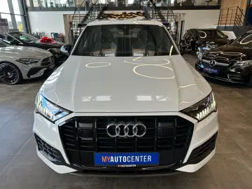 Audi Q7 55 TFSI e quattro  Matrix Pano