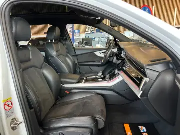 Audi Q7 55 TFSI e quattro  Matrix Pano