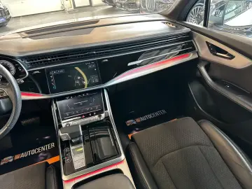 Audi Q7 55 TFSI e quattro  Matrix Pano