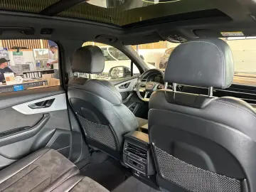 Audi Q7 55 TFSI e quattro  Matrix Pano