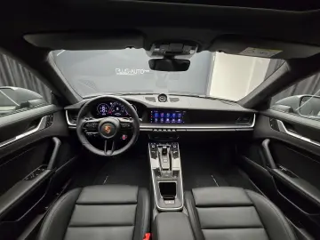 Porsche 911 Carrera 4S facelift