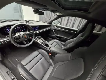 Porsche 911 Carrera 4S facelift