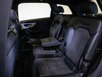 Audi Q7 55 TFSIe S-Line MATRIX PANO