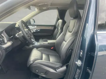 VOLVO XC90 T8 AWD UltraBright 7S AirSusp Massage Ventil B&W