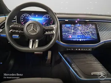 Mercedes-Benz E 200 AMG Advanced  DIGI 360 DISTRONIC