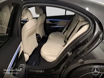 Mercedes-Benz E 200 AMG Advanced  DIGI 360 DISTRONIC