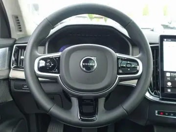 VOLVO XC90 T8 AWD UltraD AirSusp B&W Massage Ventil 360