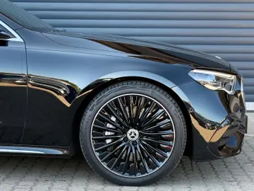 Mercedes-Benz E 200d AMG Advanced  Pano 20 Z 360 ACC