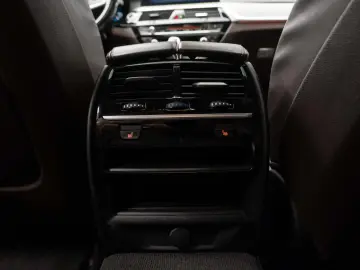 BMW 530E