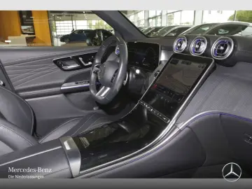 MERCEDES-BENZ GLC 300 e 4M AMG Night Prem  FAP DigiL…