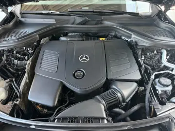 MERCEDES-BENZ GLC 300 e 4M AMG MBUX Memory Ambiente CarPlay
