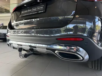 MERCEDES-BENZ GLC 300 e 4M AMG MBUX Memory Ambiente CarPlay