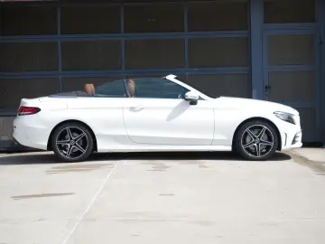 MERCEDES-BENZ C 200 Cabrio Facelift AMG Airscarf Mem…