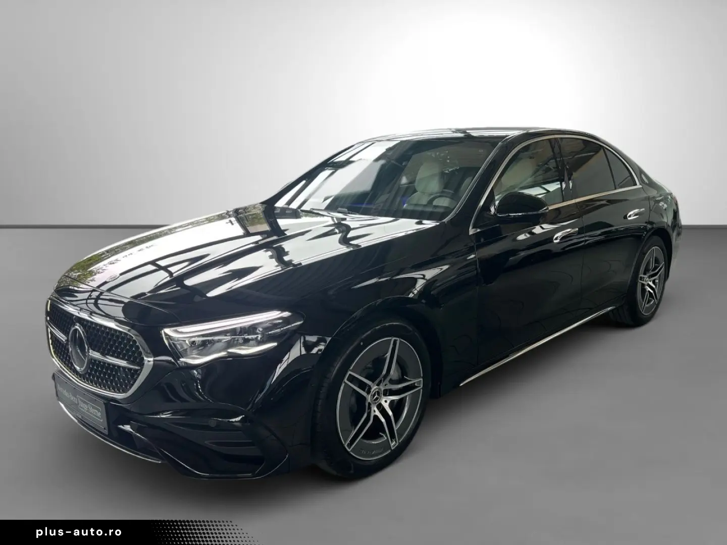 MERCEDES-BENZ E 220 d AMG Burmester 4D360
