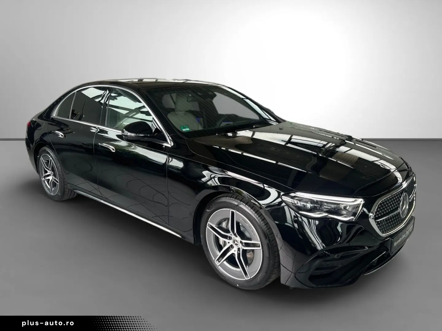 MERCEDES-BENZ E 220 d AMG Burmester 4D360