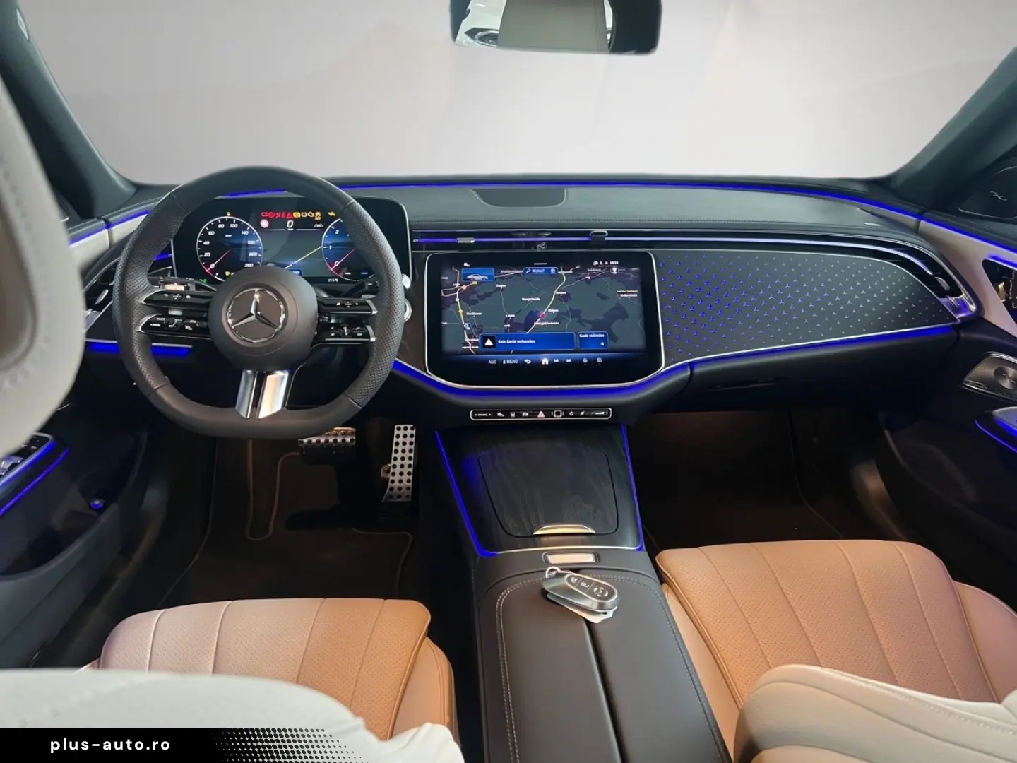 MERCEDES-BENZ E 220 d AMG Burmester 4D360