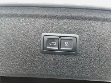 AUDI Q5 50 TFSI e quattro advanced Standheizung Navi