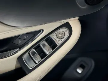 MERCEDES-BENZ C 200 Cabrio AMG Airscarf Finanzierung…