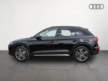 AUDI Q5 adv 50TFSIe qu Stronic Navi LED ACC EPH AHK