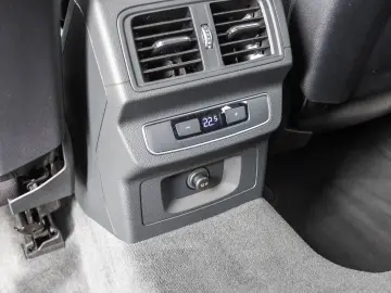AUDI Q5 adv 50TFSIe qu Stronic Navi LED ACC EPH AHK