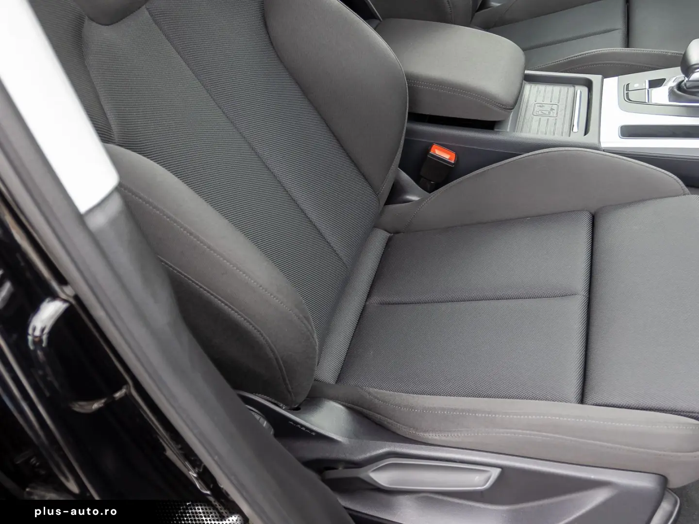 AUDI Q5 adv 50TFSIe qu Stronic Navi LED ACC EPH AHK